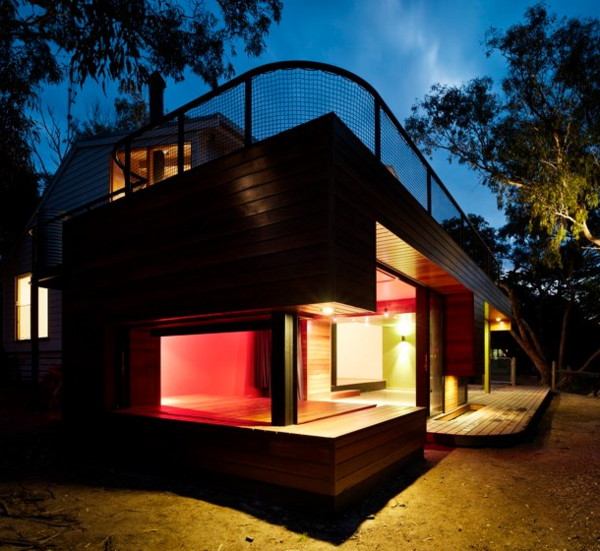 Beach House Architecture Celebrates the Australian Beach Shacks