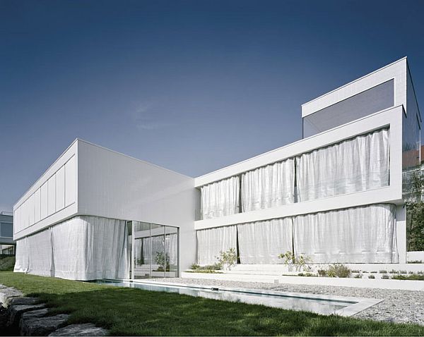 Cubic House Design - Curtain House in South Germany