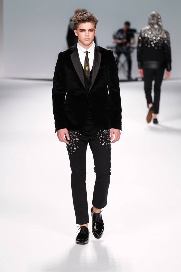 Frankie Morello Fall/Winter 2012-2013 menswear runway show in Milan