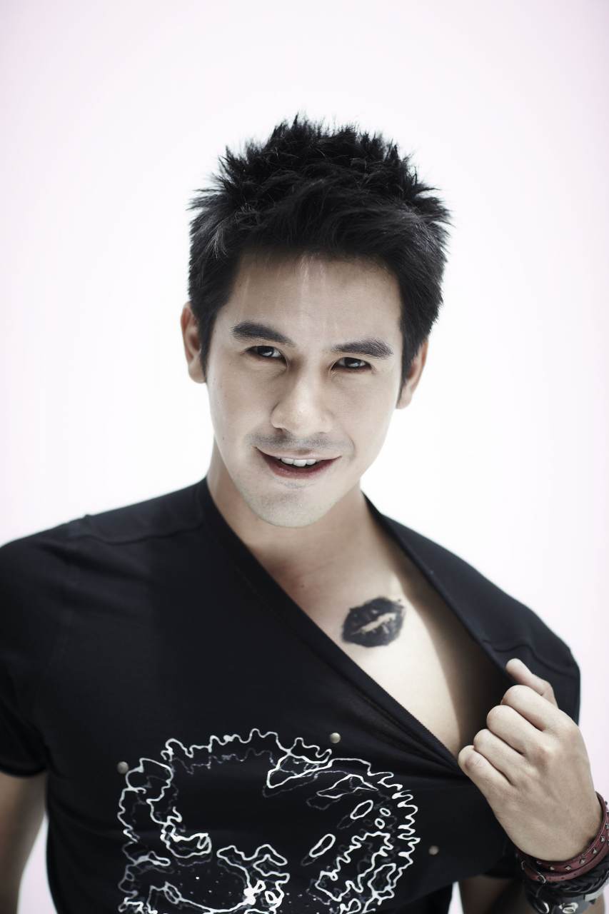 "บรอดคาสซ์"วางตัว"โป๊บ ธนวรรธน์"...ลงละครเรื่องใหม่"ดาวเกี้ยวเดือน"