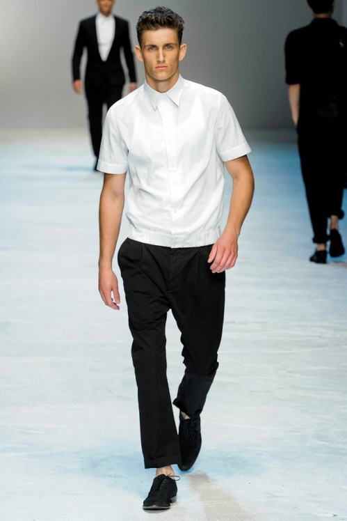 Dolce&Gabbana Spring/Summer 2012 &lsquo;The Net&rsquo; runway show in Milan