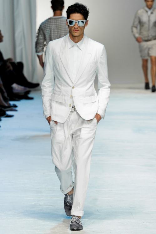 Dolce&Gabbana Spring/Summer 2012 &lsquo;The Net&rsquo; runway show in Milan