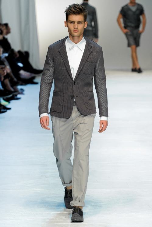 Dolce&Gabbana Spring/Summer 2012 &lsquo;The Net&rsquo; runway show in Milan