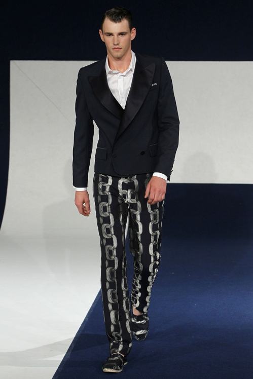 Alexis Mabille Spring/Summer 2012 menswear show in Paris