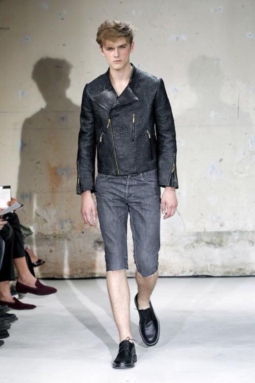 Christian Lacroix Spring/Summer 2012 menswear show & backstage