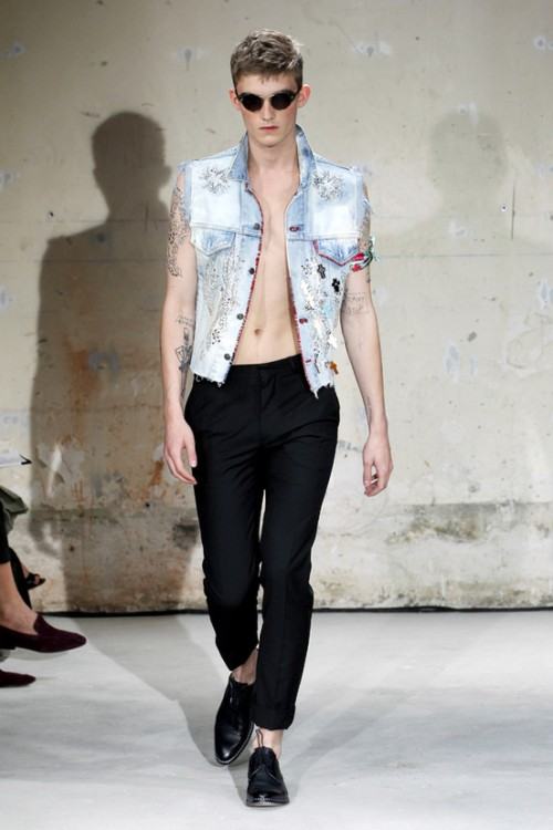 Christian Lacroix Spring/Summer 2012 menswear show & backstage