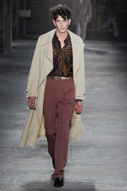 Alexander McQueen Sping/Summer 2012 menswear runway show in Milan
