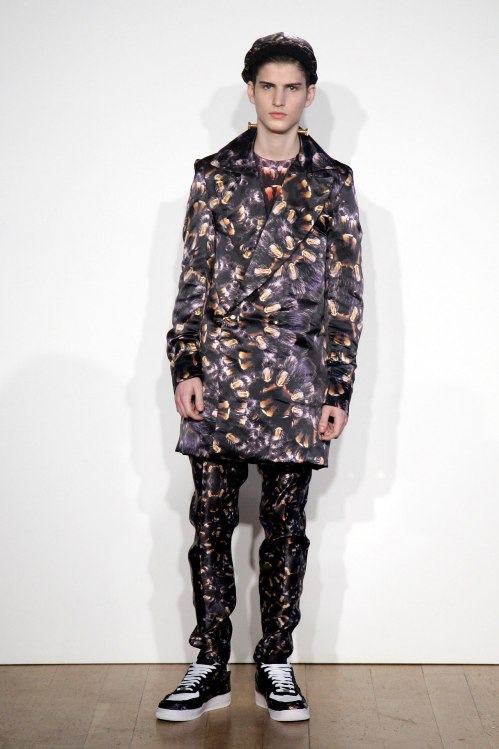 Katie Eary Fall/Winter 2011.2012 runway show in London