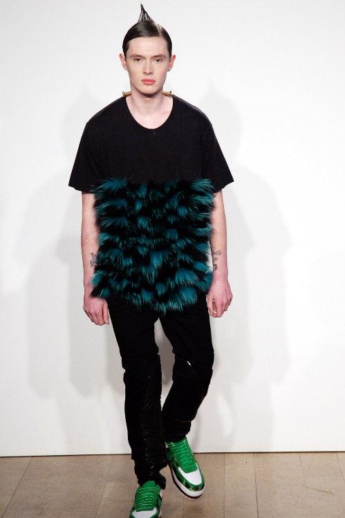 Katie Eary Fall/Winter 2011.2012 runway show in London