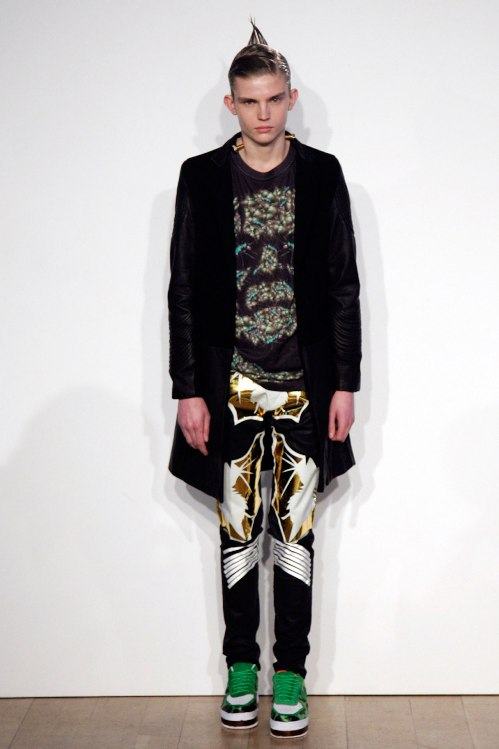 Katie Eary Fall/Winter 2011.2012 runway show in London