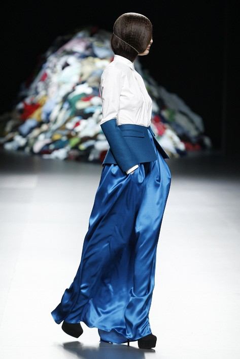 Davidelfin Fall/Winter 2011.2012 Di&oacute;genes Syndrome runway show