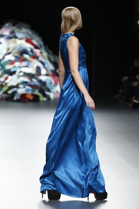 Davidelfin Fall/Winter 2011.2012 Di&oacute;genes Syndrome runway show