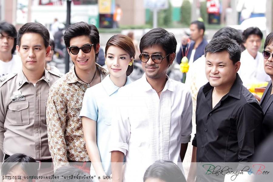 โตโน่และเหล่านักแสดง @ งานบวงสรวงละคร"นางสิงห์สะบัดช่อ"