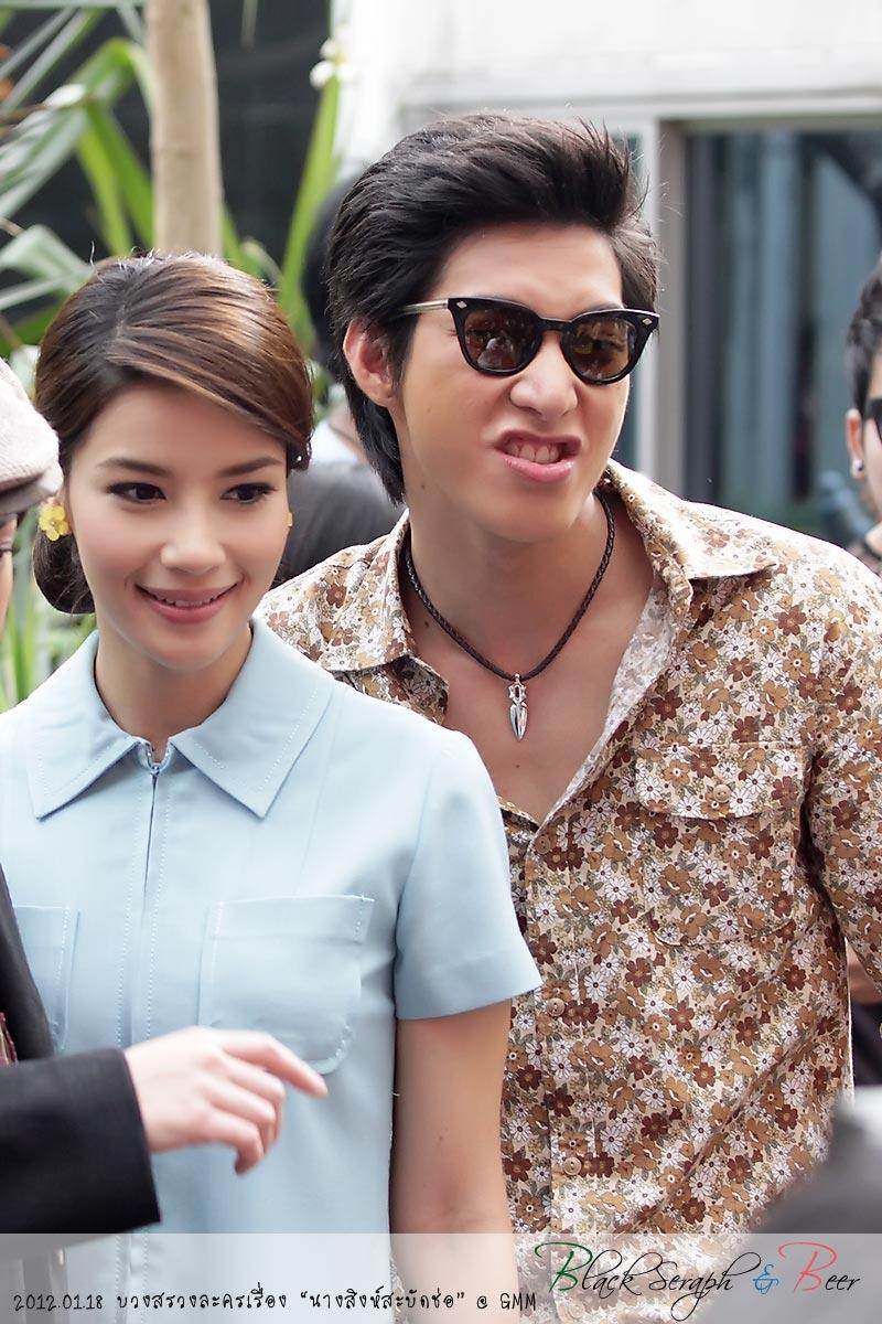 โตโน่และเหล่านักแสดง @ งานบวงสรวงละคร"นางสิงห์สะบัดช่อ"