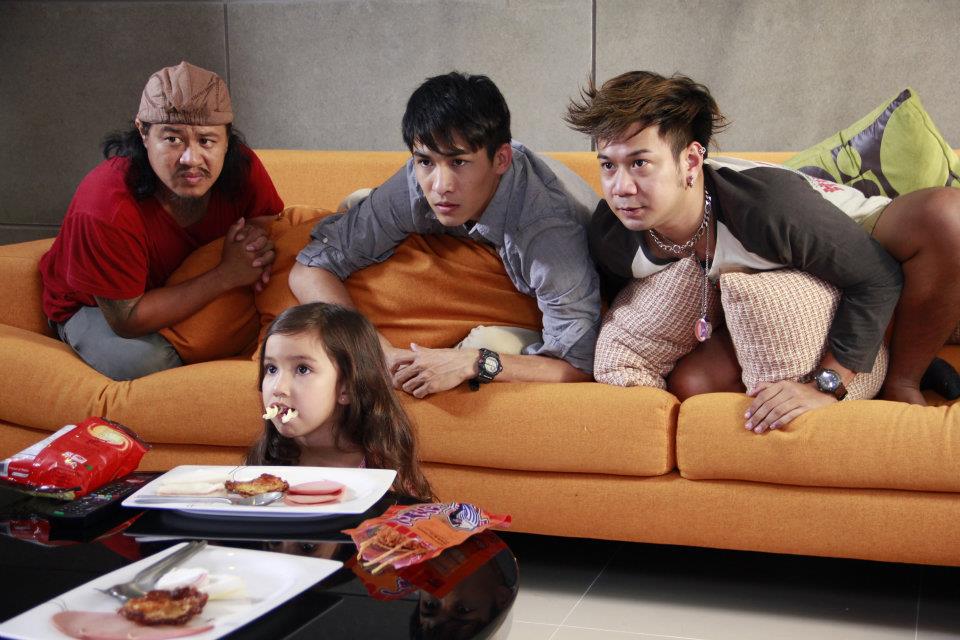 หนังดังสุดสัปดาห์ "โจรห้าร้อยสาวน้อยพันล้าน"