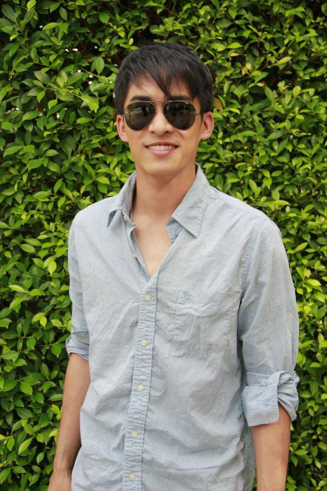 หนังดังสุดสัปดาห์ "โจรห้าร้อยสาวน้อยพันล้าน"