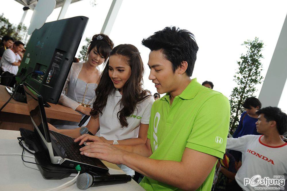 ญาญ่า หมาก ที่บูธฮอนด้า