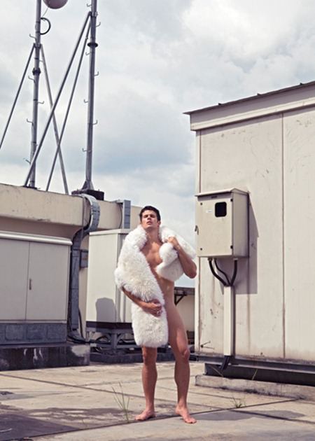 MASCULINE DOSAGE: RAFAEL ZICCARDI IN "SUBLIM" BY PHOTOGRAPHER DADDY TJEUW