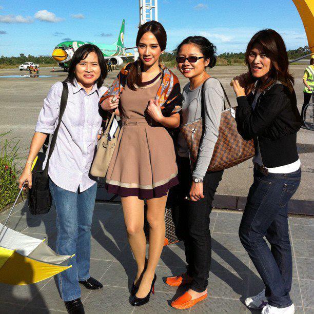 โทนสีลิปติกตัวเเม่"อั้ม พัชราภา"เริ่ดเว่อร์!!!