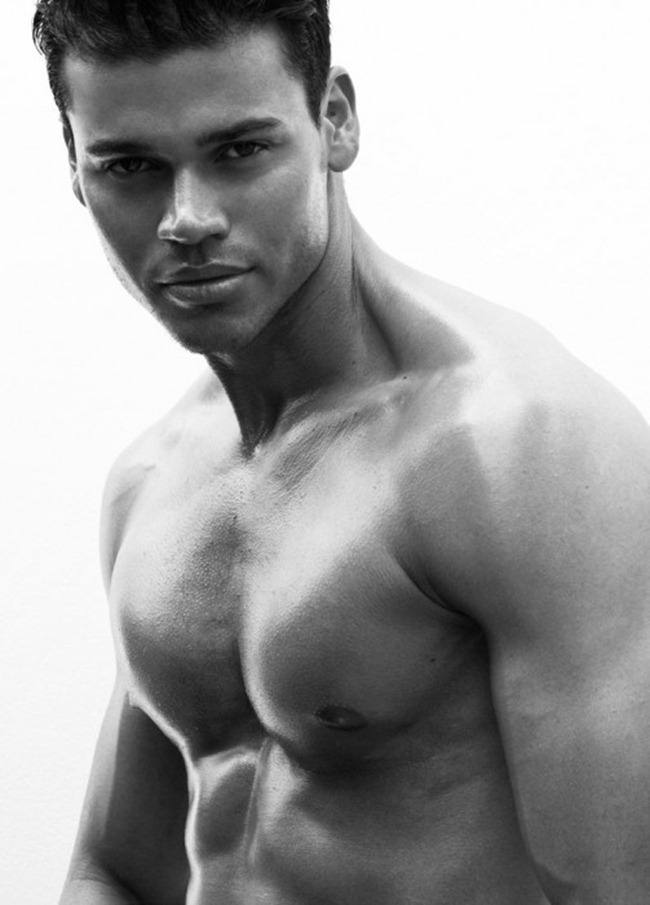 MASCULINE DOSAGE: FABRIZIO BY PHOTOGRAPHER DIDIO