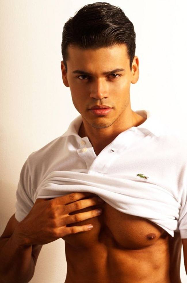 MASCULINE DOSAGE: FABRIZIO BY PHOTOGRAPHER DIDIO