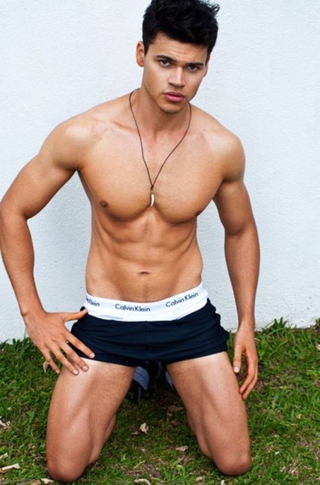 MASCULINE DOSAGE: FABRIZIO BY PHOTOGRAPHER DIDIO