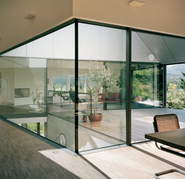 Horizontal House in Switzerland with Interior Courtyard
