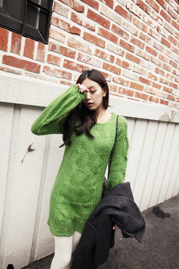 เดรสถักไหมพรม ชุดเดียวเอา (หนาว) อยู่!!