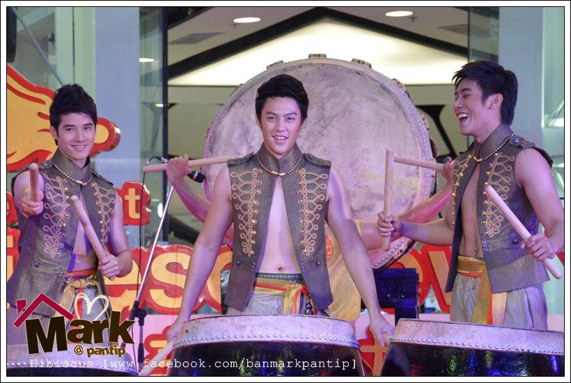 หมาก-ปริญ / มาริโอ้ / เคน-ภูภูมิ งานThe Great Chinese New Year 2012 @ CTW