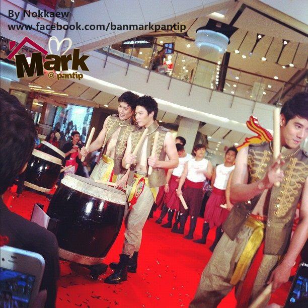 หมาก-ปริญ / มาริโอ้ / เคน-ภูภูมิ งานThe Great Chinese New Year 2012 @ CTW