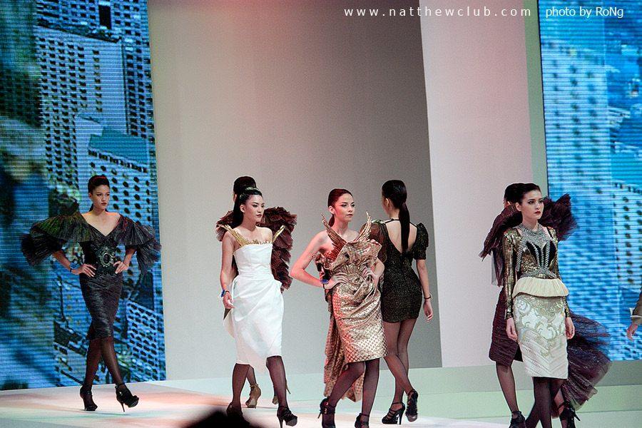 นัททิว  ร่วมเดินแบบในงานThai Supermodel Contest 2011