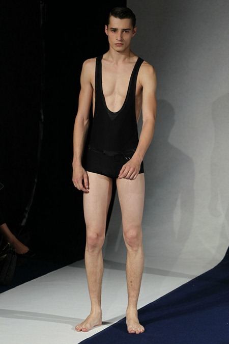 PARIS FASHION WEEK: ALEXIS MABILLE SPRING 2012