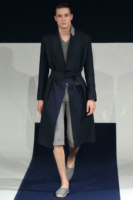 PARIS FASHION WEEK: ALEXIS MABILLE SPRING 2012