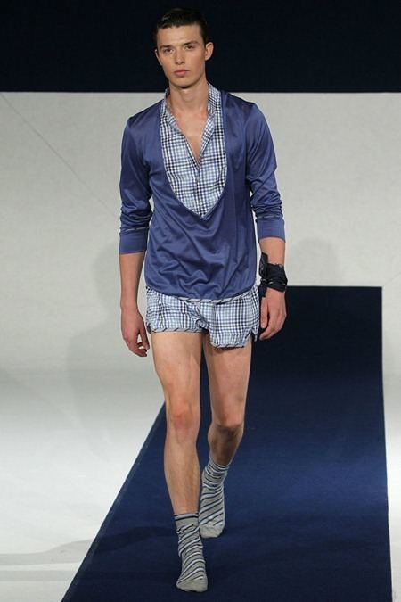 PARIS FASHION WEEK: ALEXIS MABILLE SPRING 2012