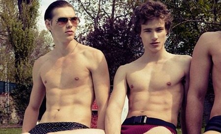 VANGARDIST MAGAZINE: MICHAEL POLLINGER, HARUN & NIKOLAS KRITZEN IN "POOL PLEASURES" BY PHOTOGRAPHER