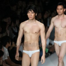 ็HM album แฟชั่นโชว์ ที่น่าดูที่สุด