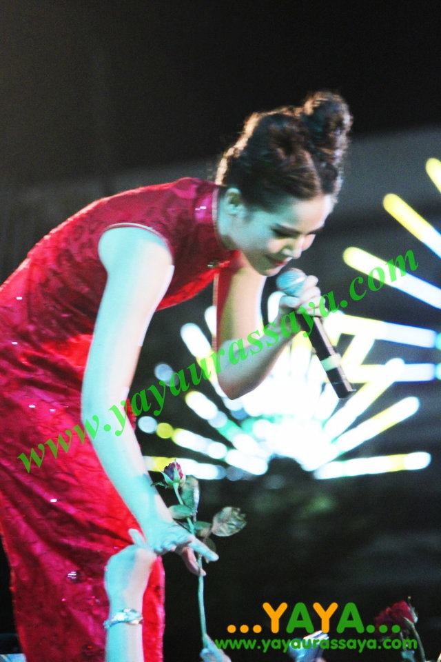 ญาญ่า @ งาน Hatyai Chinese NewYear 2012