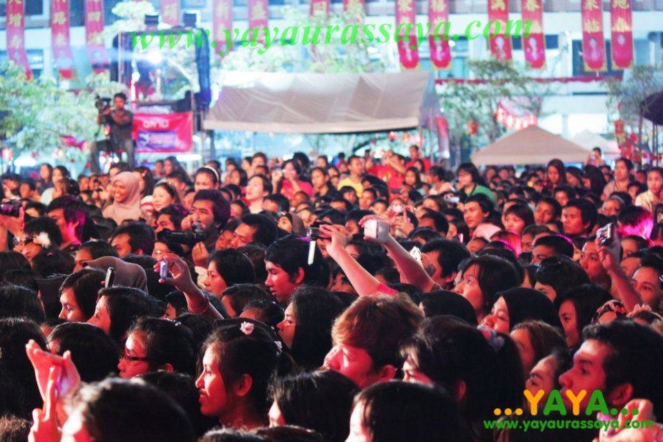 ญาญ่า @ งาน Hatyai Chinese NewYear 2012