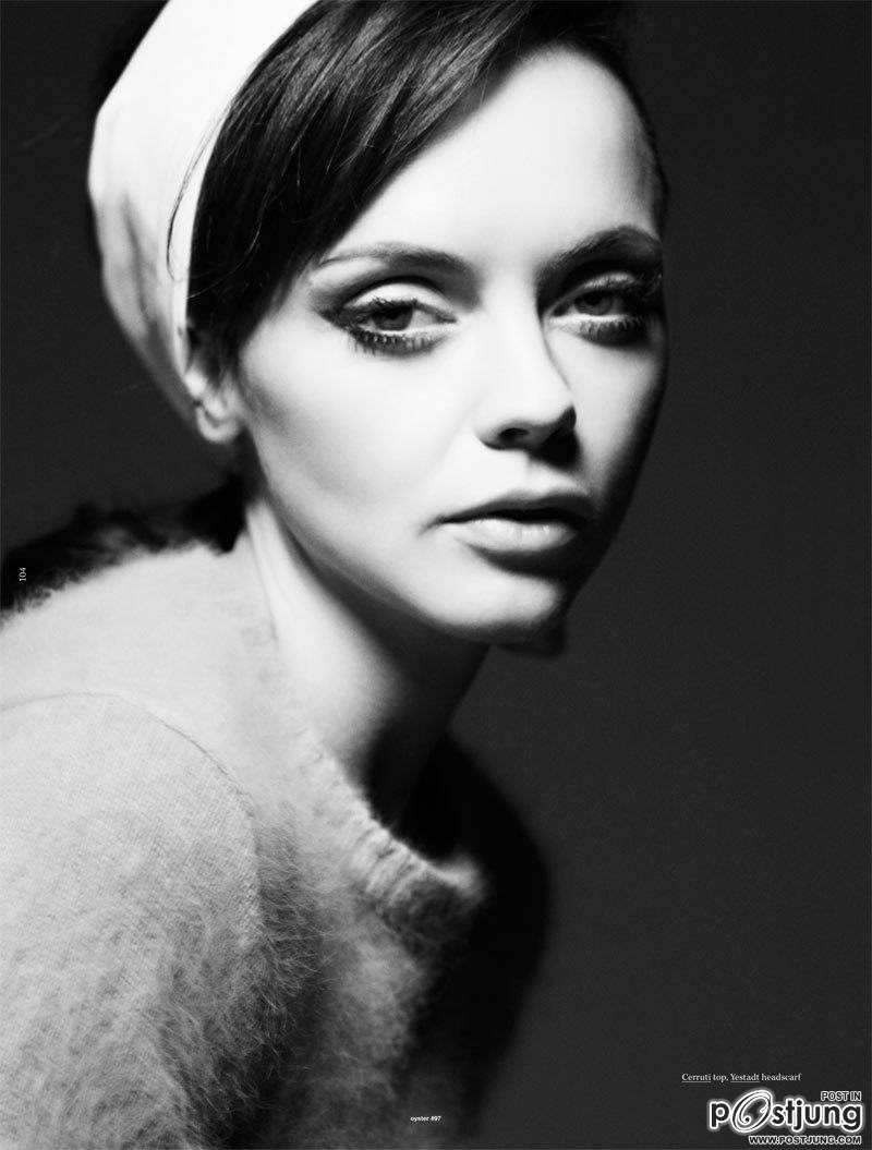 Christina Ricci @ Oyster #97 Feb./ Mar.2012