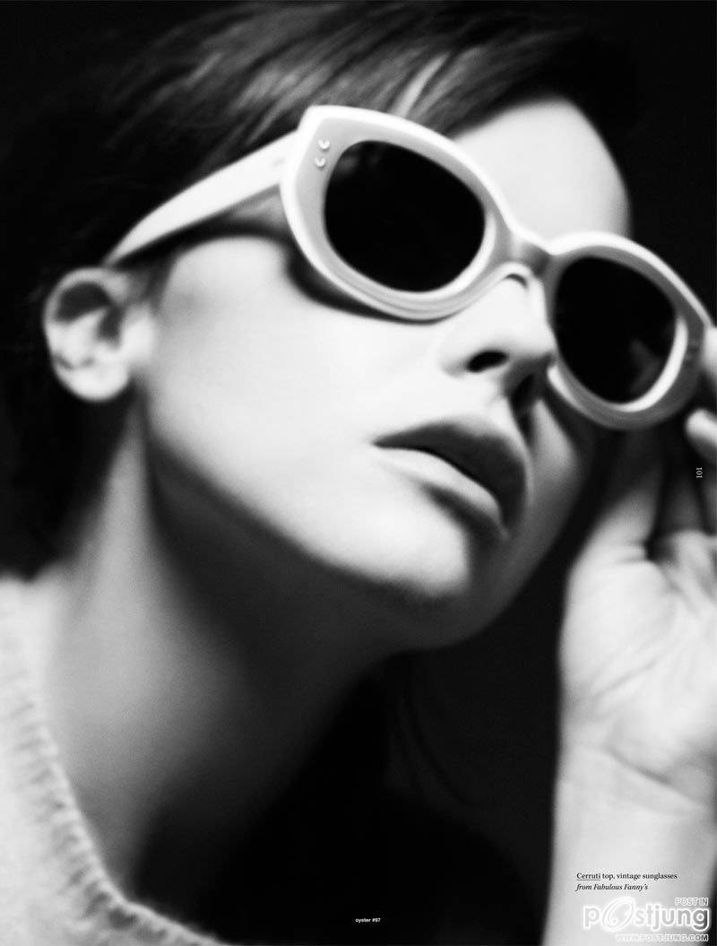 Christina Ricci @ Oyster #97 Feb./ Mar.2012