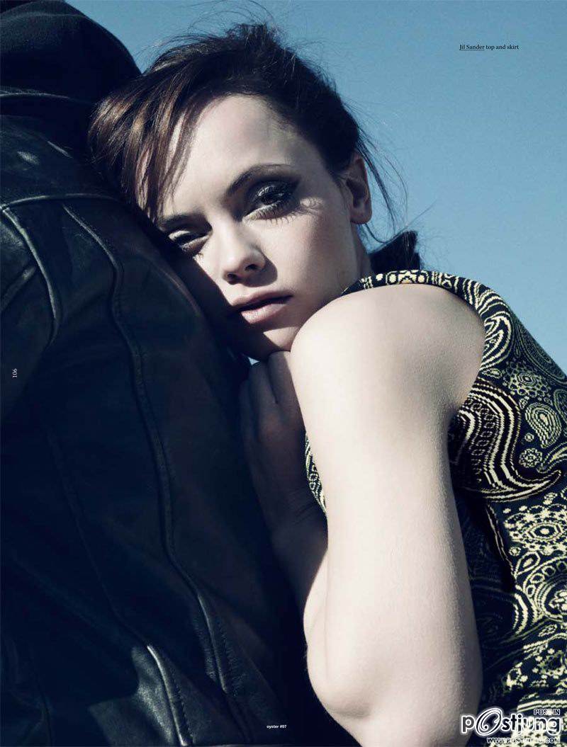 Christina Ricci @ Oyster #97 Feb./ Mar.2012
