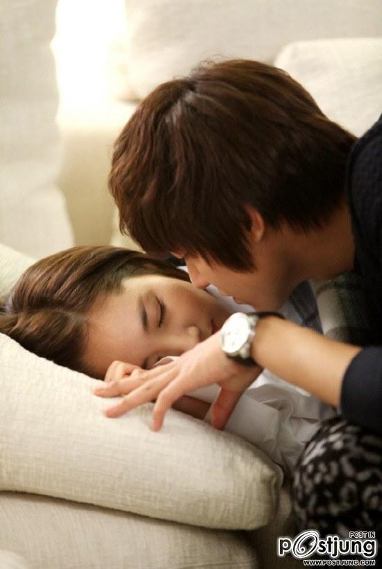ไปไม่รอด! คู่รัก City Hunter "ปาร์คมินยอง" เลิก "อีมินโฮ"