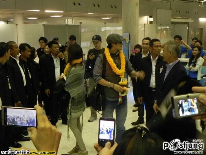 WOW!!ทงอีควงจีซบแฟนหนุ่มบุกหัวหิน