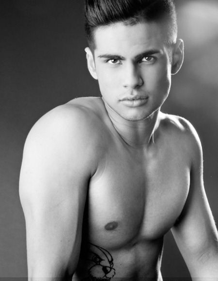 GARAGE MAGAZINE: POISON OAK BY PHOTOGRAPHER LOPE NAVO