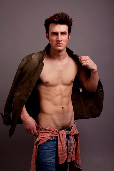 AGENCY: THOMAS WITH ORB MODELS BY PHOTOGRAPHER JIN WANG