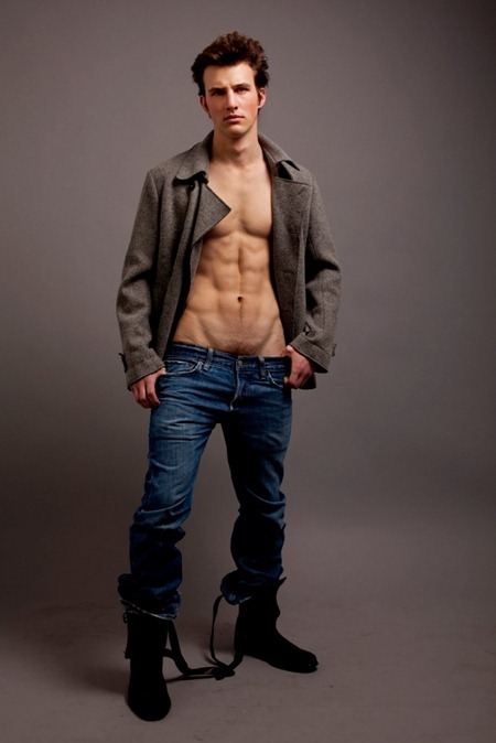 AGENCY: THOMAS WITH ORB MODELS BY PHOTOGRAPHER JIN WANG