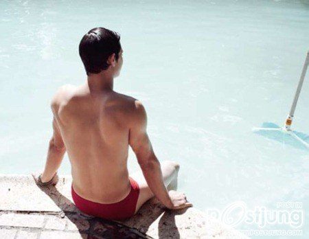 ATTITUDE UK: SELFRIDGES SWIMWEAR PORTFOLIO BY PHOTOGRAPHER MISCHA TAYLOR