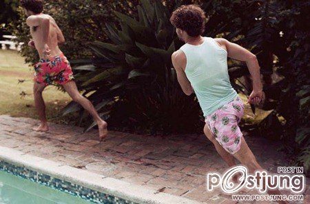 ATTITUDE UK: SELFRIDGES SWIMWEAR PORTFOLIO BY PHOTOGRAPHER MISCHA TAYLOR