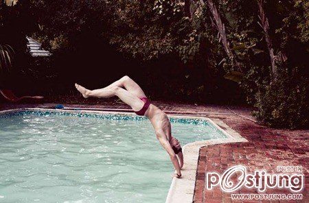 ATTITUDE UK: SELFRIDGES SWIMWEAR PORTFOLIO BY PHOTOGRAPHER MISCHA TAYLOR