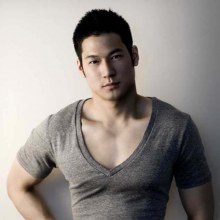 คนนี้ชื่ออะไรใครทราบบ้าง